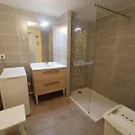 Apartment 3 Pieces Climatise Avec Parking A - Fr-1-776-144 *