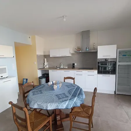 شقة 3 Pieces Climatise Avec Parking A Argeles-sur-mer - Fr-1-776-144 Plage dʼArgelès